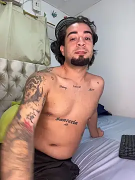 Noah_mill Webcam Show