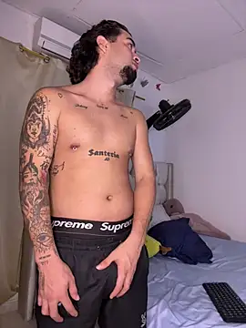 Noah_mill Webcam-Show