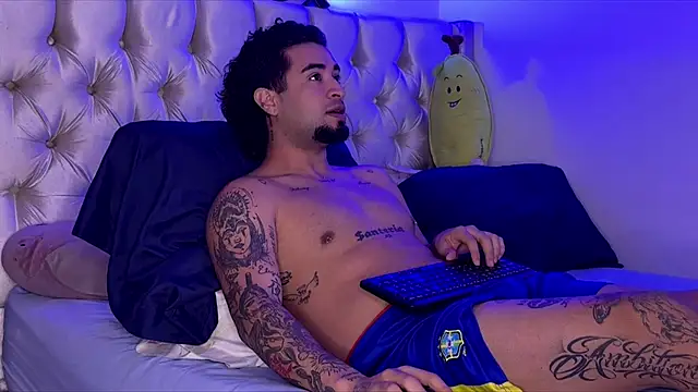 Noah_mill – webcam-show