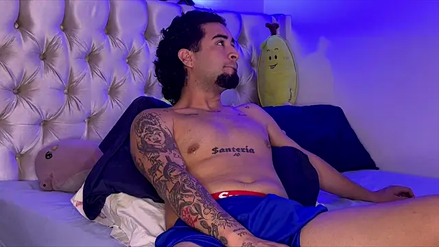Noah_mill Webcam Show