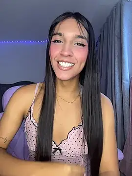 Show modela namy_moon1 na web-kameri