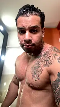 Show modela MarckMathews na web-kameri