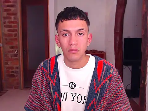 Show modela haroldxilva na web-kameri