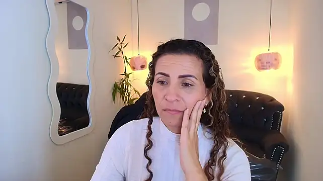 angelbluemilf webcam show