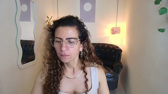 angelbluemilf's Live XXX Chat