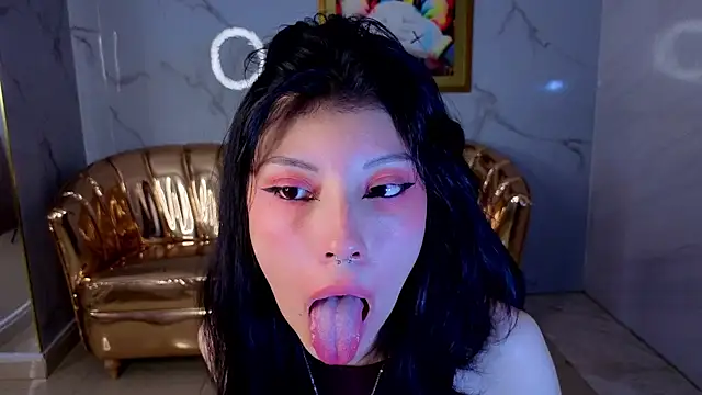 emma___s' Webcam Show