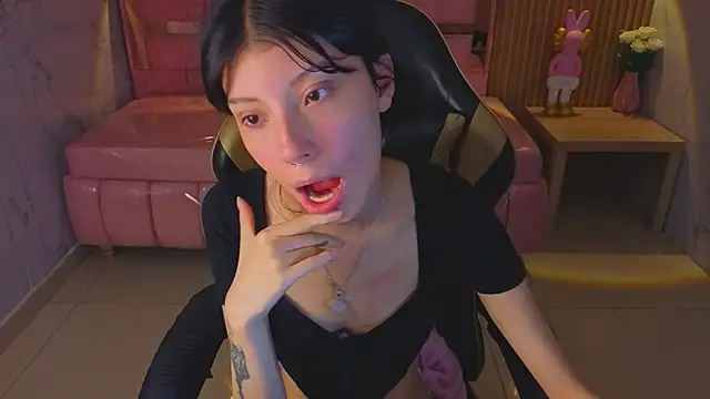 emma___s' Webcam Show
