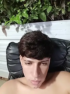 Show de MenOnlyHot na webcam