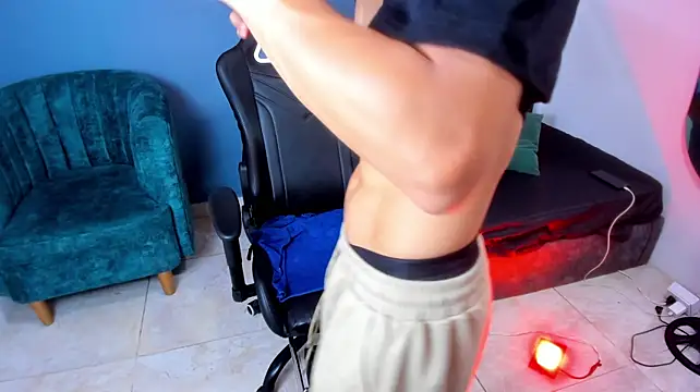 Pokazy przed kamerką – xteven_master19