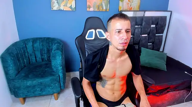 xteven_master19 Webcam-Show