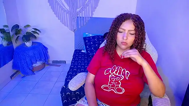 Velvet_Dream_ Adlı Modelin Web Kamerası Şovu