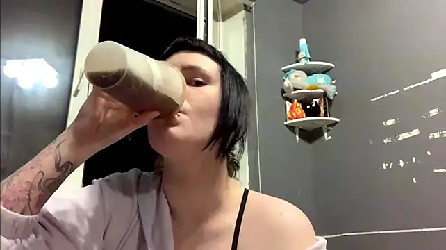 MiraMu Live XXX-chat