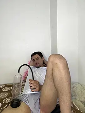 Show modela Matheuss_1 na web-kameri