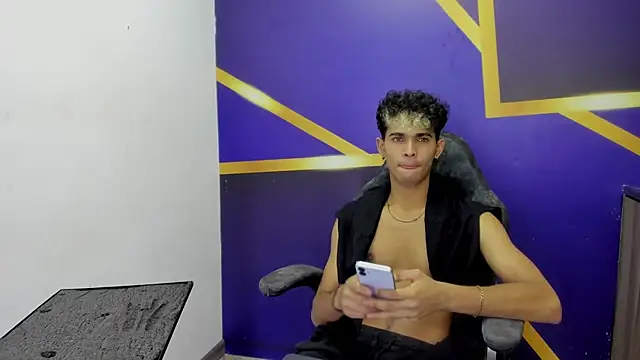 Silco_sex Webcam Show
