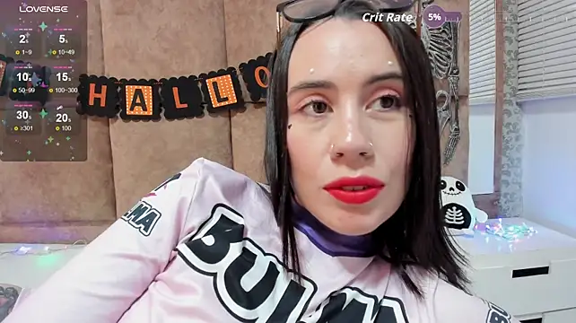 Tara_joii's Webcam Show