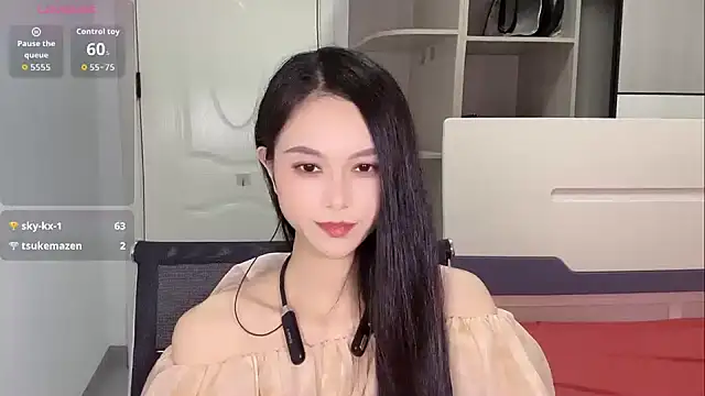 Chat XXX ao vivo de yiyi-uu