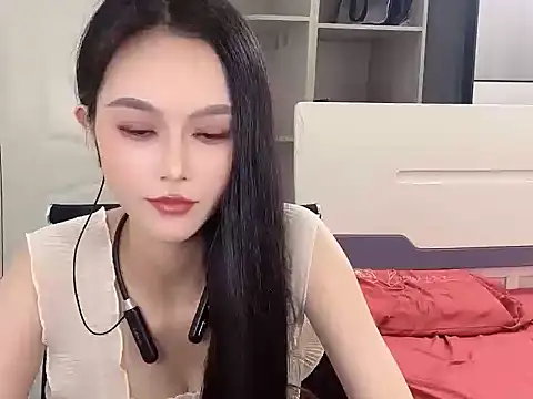 yiyi-uu live XXX chat