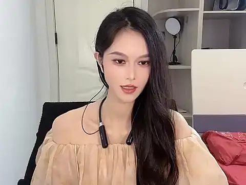 yiyi-uu's Live XXX Chat