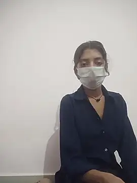 Lovely--Pihu Webcam show