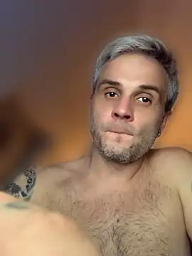 Show modela Ydde222 na web-kameri