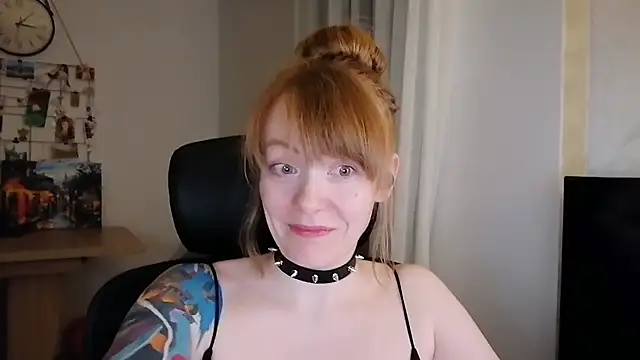 دردشة Aurora_Velvett_ الجنسية المباشرة