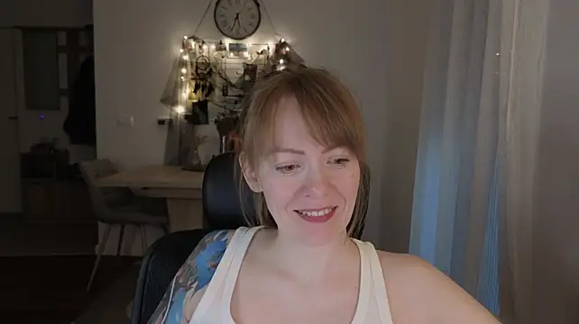 צ'אט XXX בשידור חי של Aurora_Velvett_