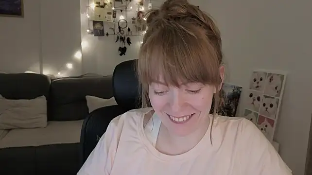 Aurora_Velvett_ live XXX chat