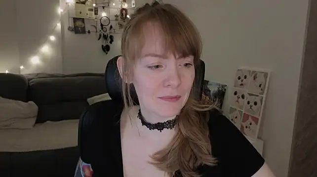 צ'אט XXX בשידור חי של Aurora_Velvett_