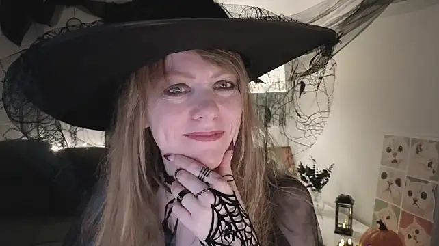 Aurora_Velvett_'s Live XXX Chat