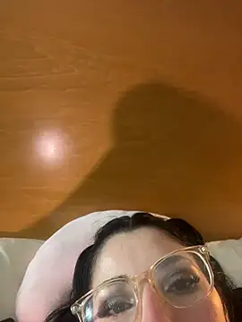 הופעת וובקאם של xbbyyy