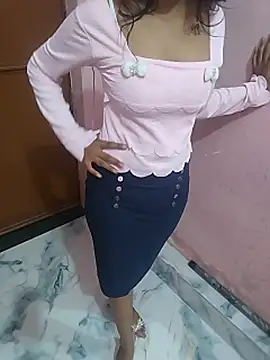 hotsimran196 Adlı Modelin Web Kamerası Şovu