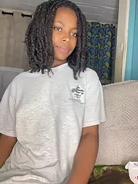 teenyme's Live XXX Chat