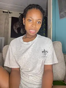 teenyme's Live XXX Chat