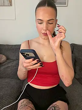 LorenaRosee 现场XXX聊天