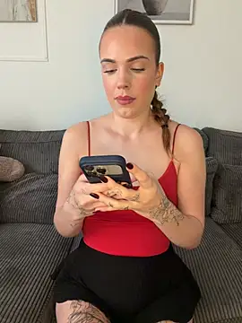 LorenaRosee Adlı Modelin Web Kamerası Şovu