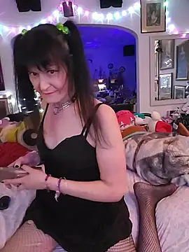 Chat +18 de erisuhime ao vivo