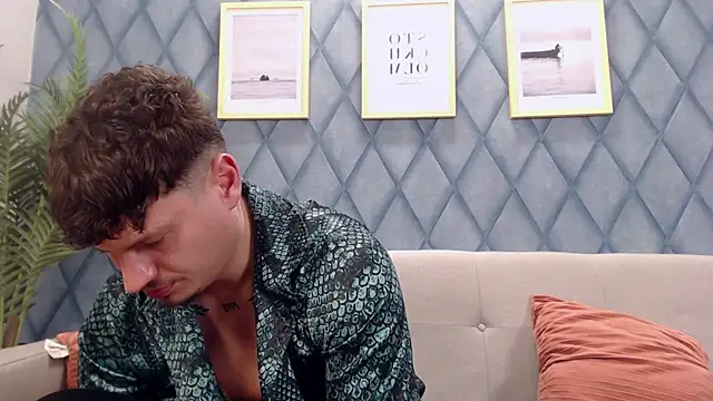 marioalessio webcam show