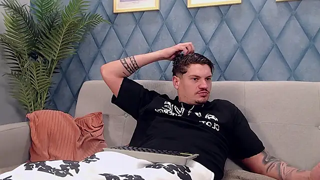 marioalessio 网络视讯表演