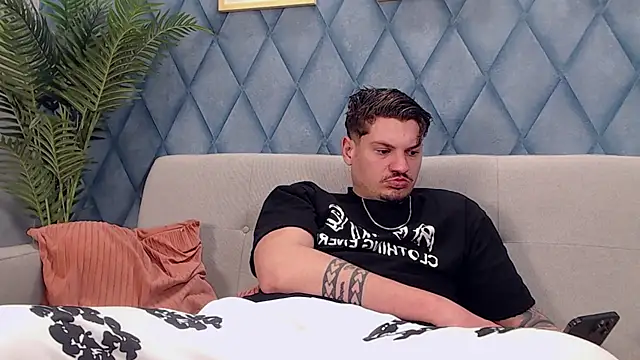 Pokazy przed kamerką – marioalessio