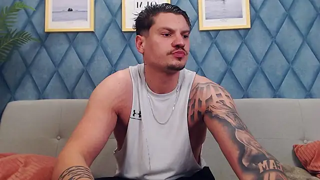 Webkamerová show marioalessio