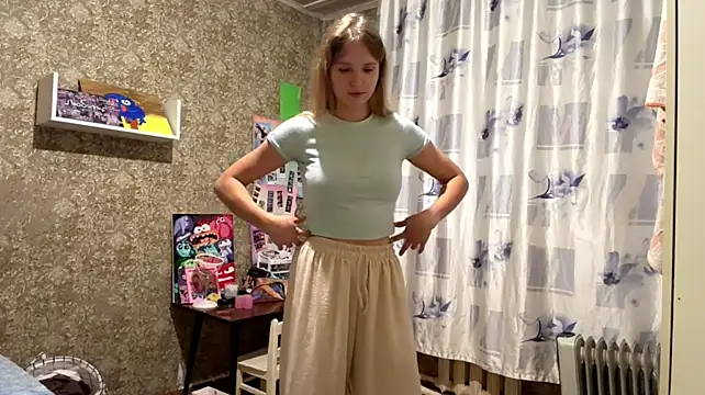 LilliaEhmenのウェブカメラショー