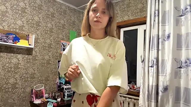 LilliaEhmen's Webcam Show