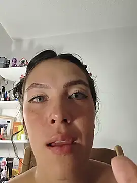 JustLina Show in webcam