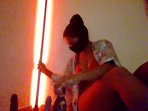 shorty-indian's Live XXX Chat
