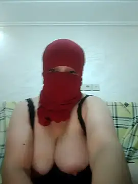 Pokazy przed kamerką – Lona_sexxy