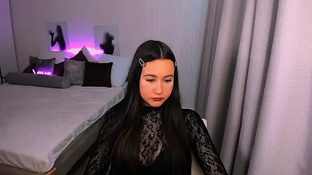 GabrielleEvy Show in webcam