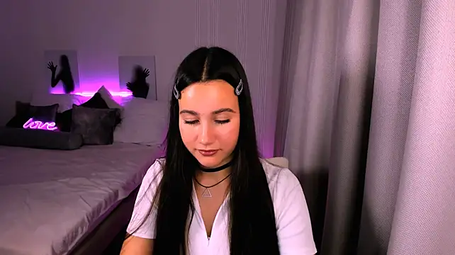 GabrielleEvy Chat XXX live