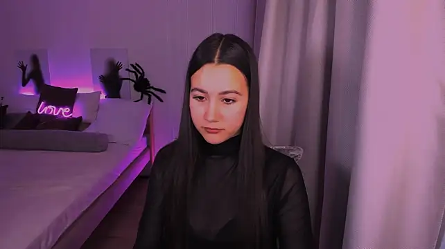 הופעת וובקאם של GabrielleEvy