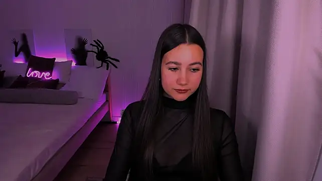 GabrielleEvy Show in webcam