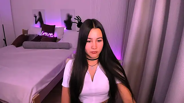 Show modela GabrielleEvy na web-kameri